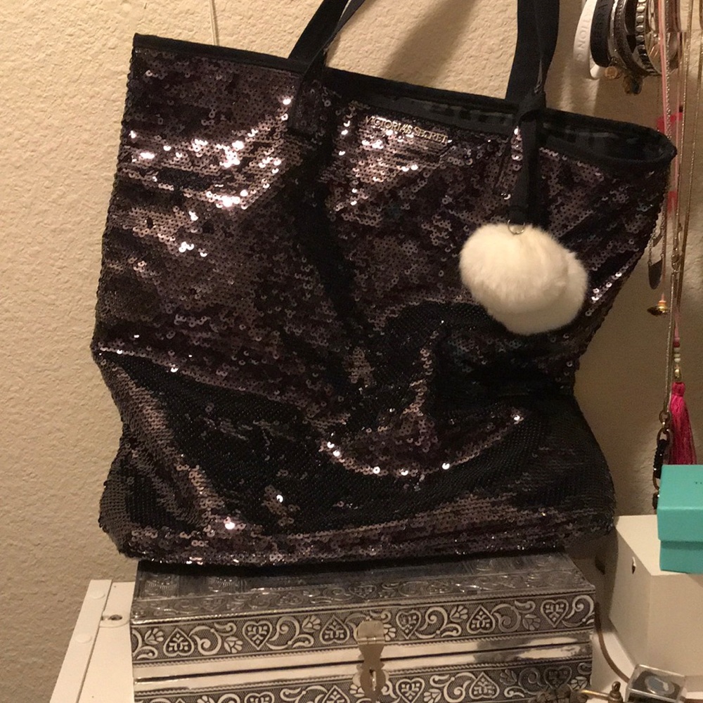 VICTORIA SECRETS sequence bag